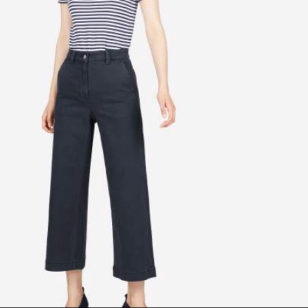 Everlane wide leg crop pants in navy